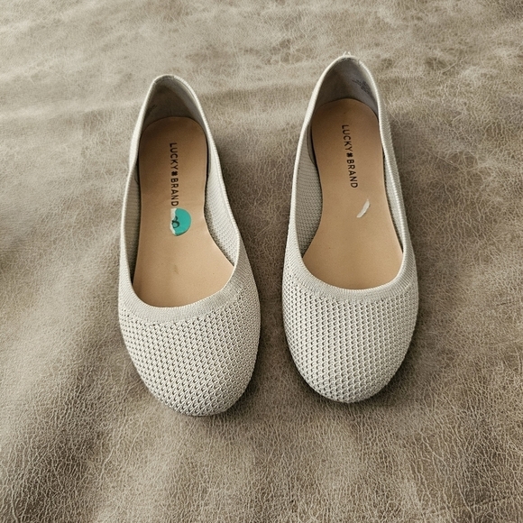 Lucky Brand Erin Flats - Picture 2 of 6